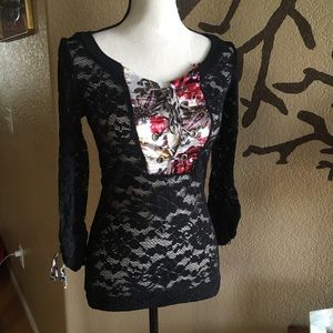 ❌SOLD BKE black lace top